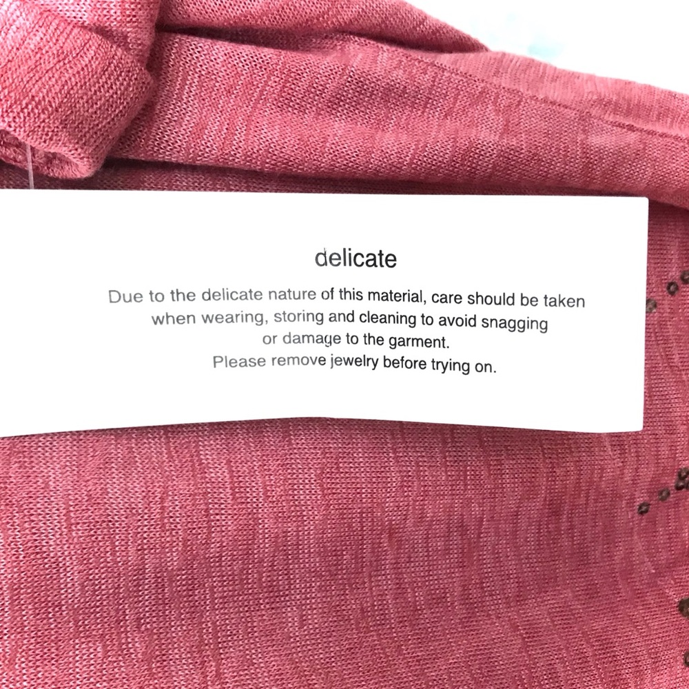 NWT Soho Jeans New York & Company Peach & Gold Top - Picture 9 of 11